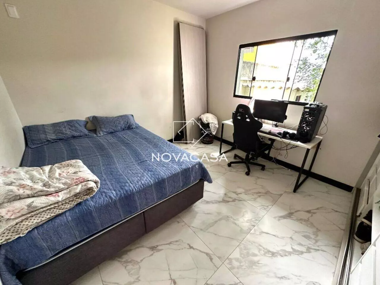 Imagem Casa com 5 Quartos à Venda, 250 m² em Rio Branco - Belo Horizonte Imagem Casa com 5 Quartos à Venda, 250 m² em Rio Branco - Belo Horizonte