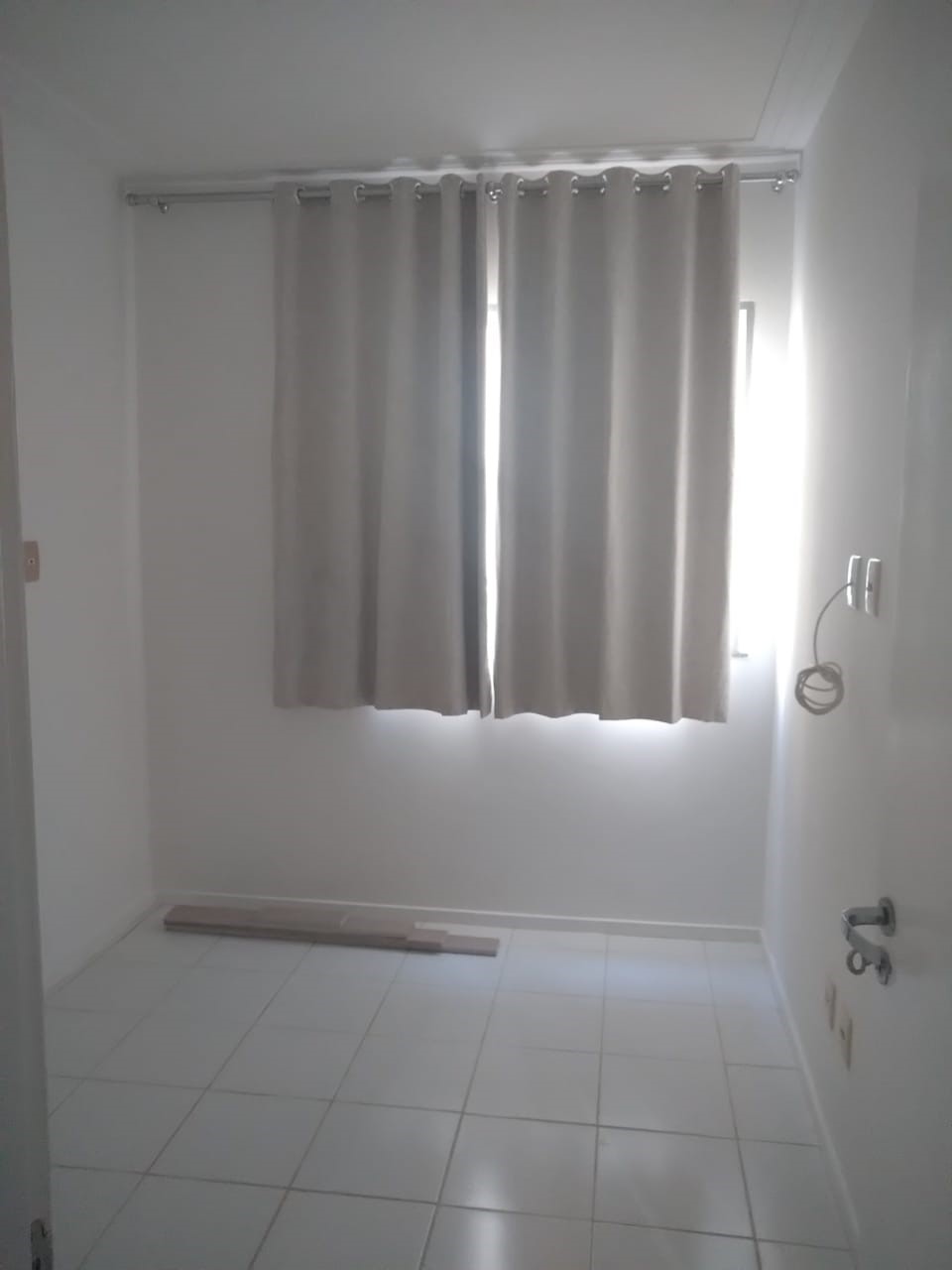 Imagem Apartamento com 2 Quartos à Venda, 55 m²em Vila de Abrantes (Abrantes) - Camaçari Imagem Apartamento com 2 Quartos à Venda, 55 m²em Vila de Abrantes (Abrantes) - Camaçari