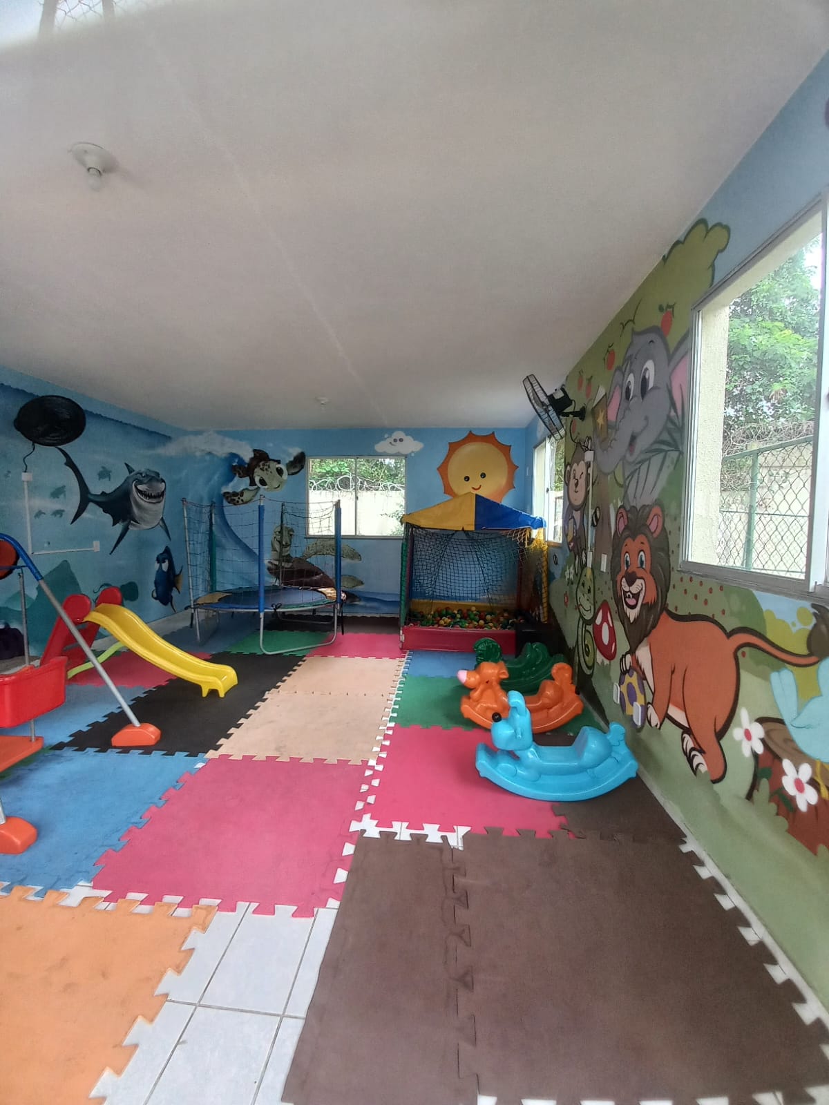 Imagem Apartamento com 2 Quartos à Venda, 45 m² em Inhoaíba - Rio de Janeiro Imagem Apartamento com 2 Quartos à Venda, 45 m² em Inhoaíba - Rio de Janeiro