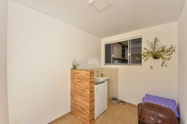 Imagem Casa com 2 Quartos à Venda, 68 m² em Ganchinho - Curitiba Imagem Casa com 2 Quartos à Venda, 68 m² em Ganchinho - Curitiba