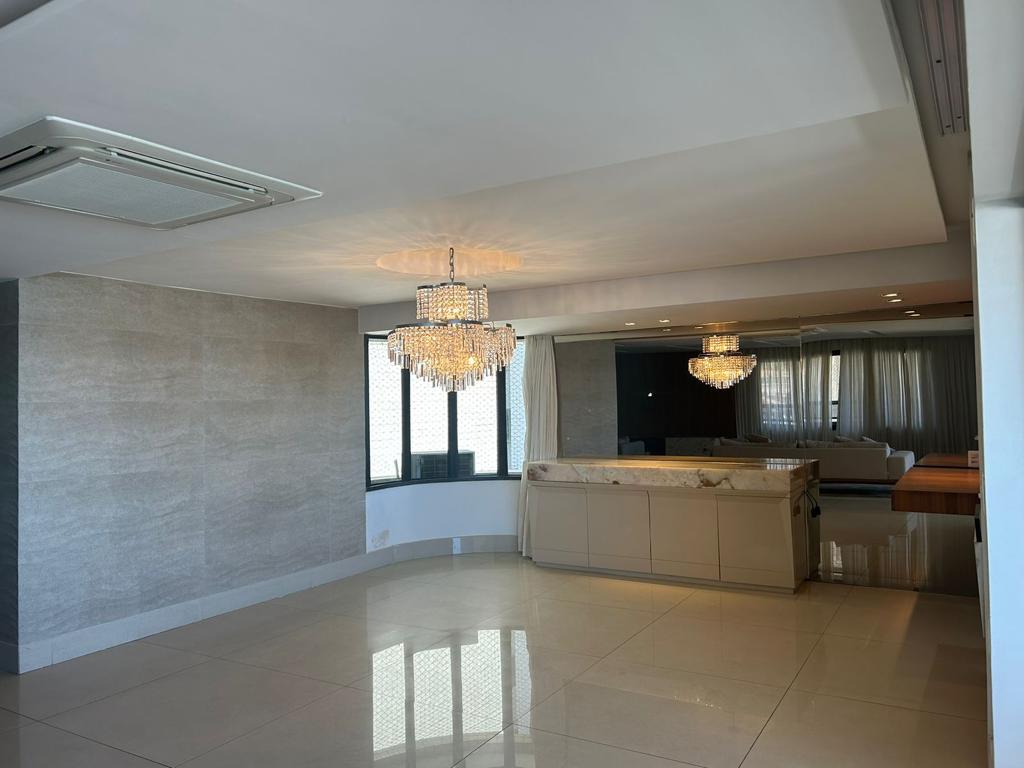 Imagem Apartamento com 4 Quartos à Venda, 270 m²em Mucuripe - Fortaleza