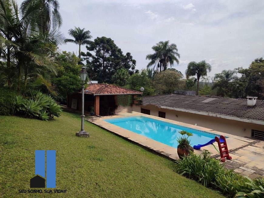 Imagem Chácara com 3 Quartos à Venda, 289 m²em Chácaras Bartira - Embu das Artes
