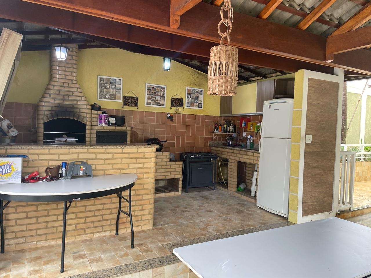 Imagem Casa com 4 Quartos à Venda, 300 m² em Guaratiba - Rio de Janeiro Imagem Casa com 4 Quartos à Venda, 300 m² em Guaratiba - Rio de Janeiro