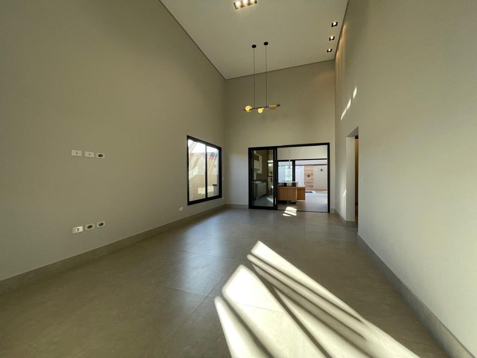Imagem Casa de Condomínio com 3 Quartos à Venda, 180 m²em Vila Jorge Zambon - Jaguariúna