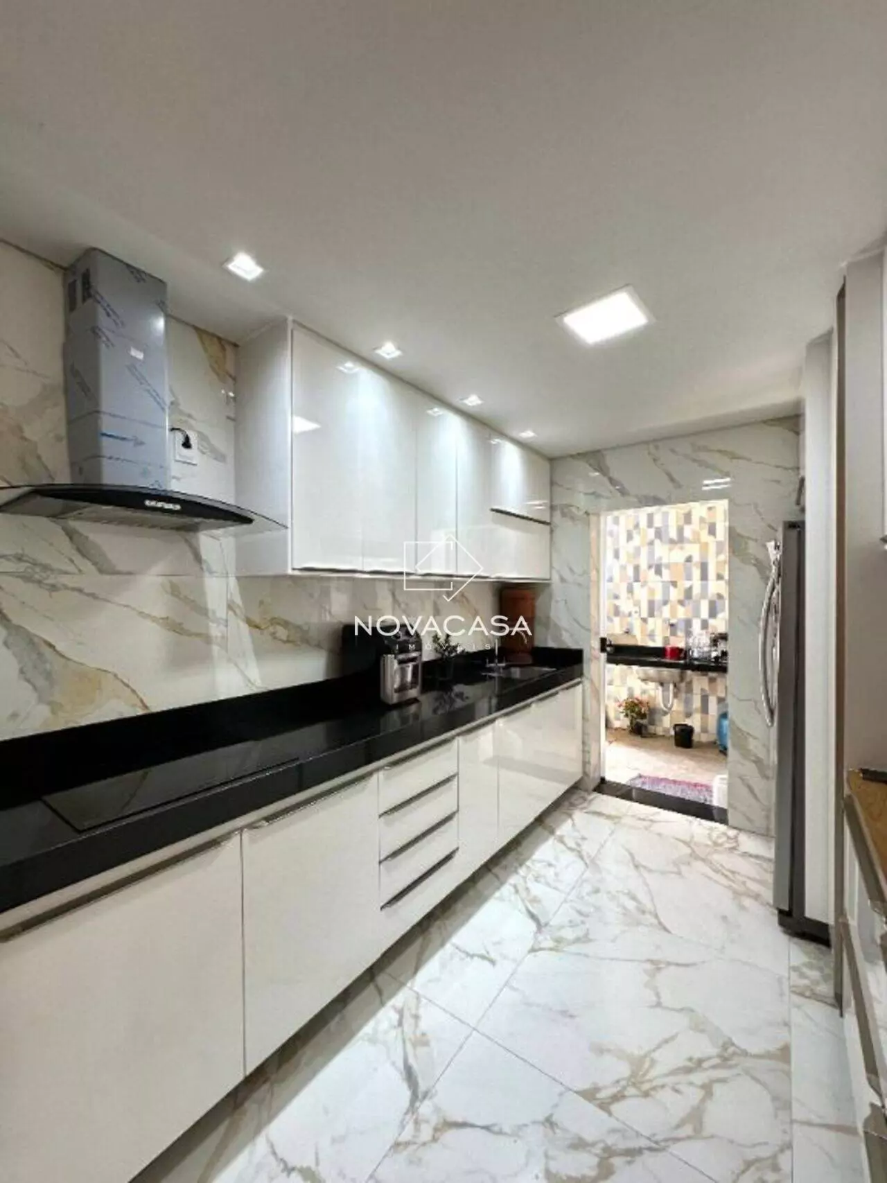 Imagem Casa com 5 Quartos à Venda, 250 m² em Rio Branco - Belo Horizonte Imagem Casa com 5 Quartos à Venda, 250 m² em Rio Branco - Belo Horizonte