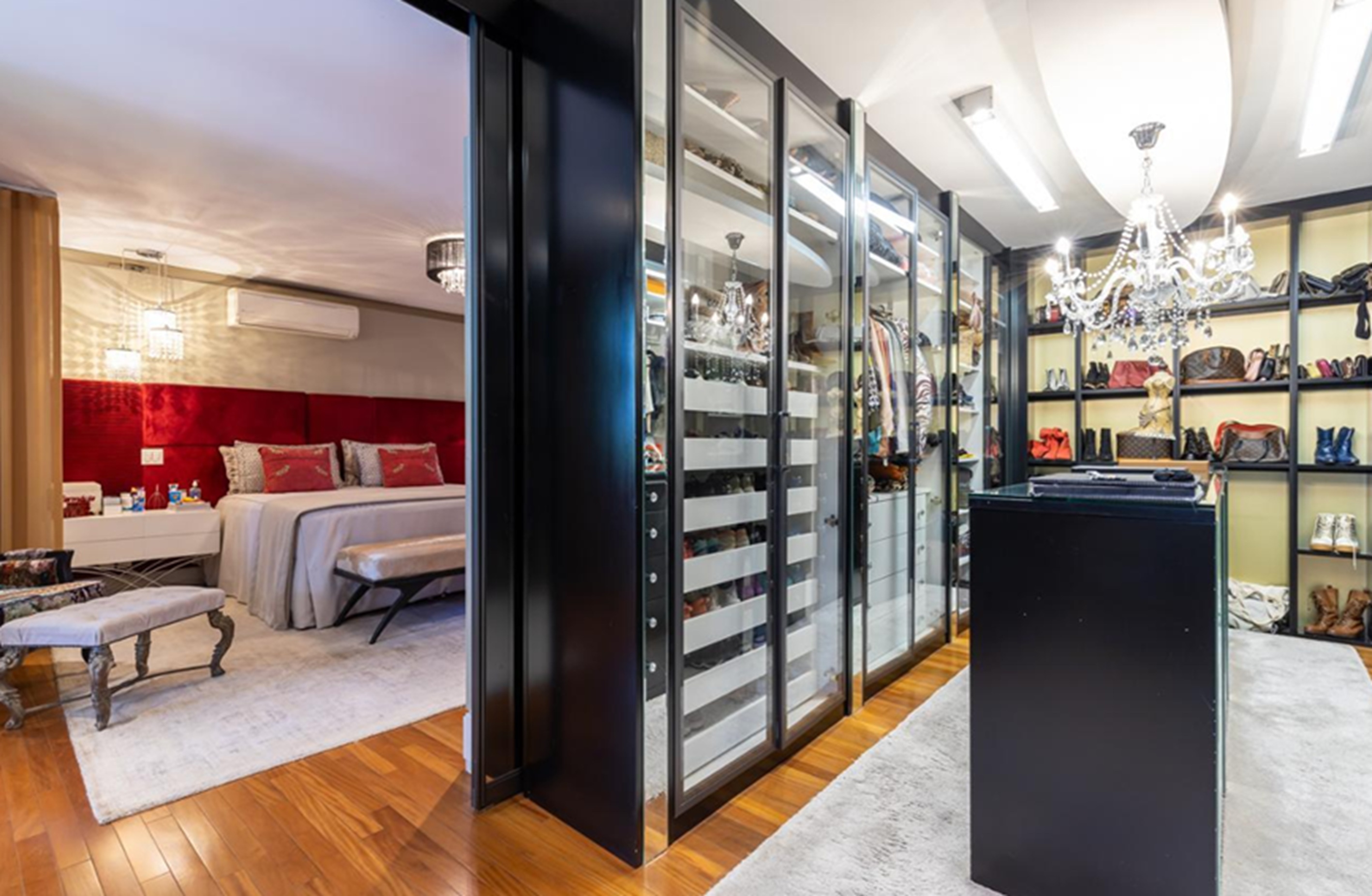Imagem Casa de Condomínio com 5 Quartos à Venda, 650 m² em Jardim dos Estados - São Paulo