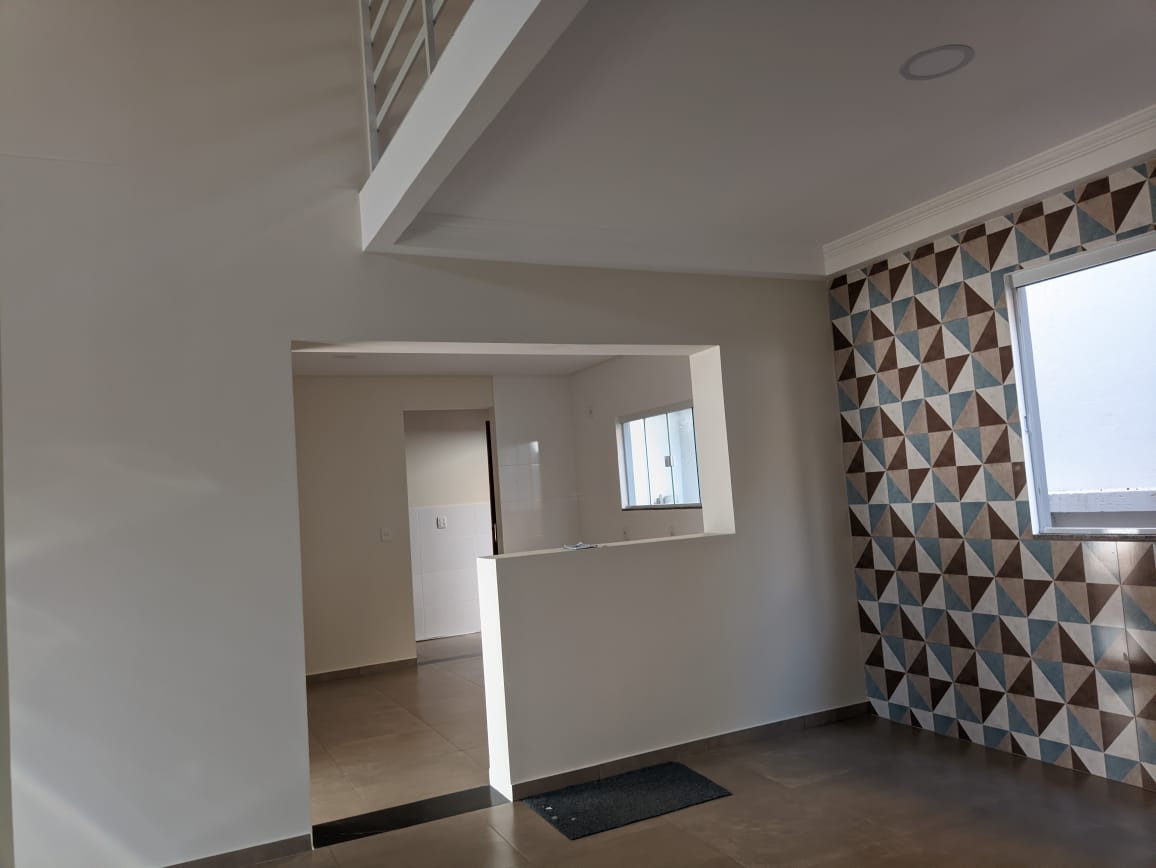 Imagem Casa com 4 Quartos à Venda, 140 m²em Ingleses do Rio Vermelho - Florianópolis