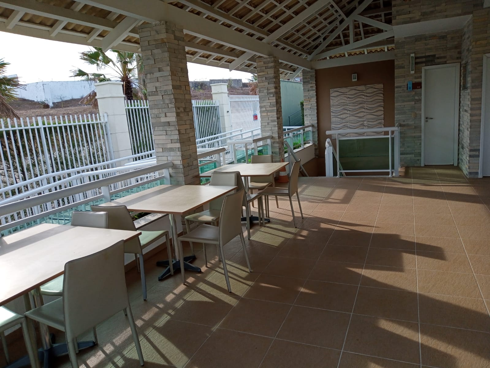 Imagem Casa de Condomínio com 4 Quartos à Venda, 185 m²em Praia do Futuro II - Fortaleza