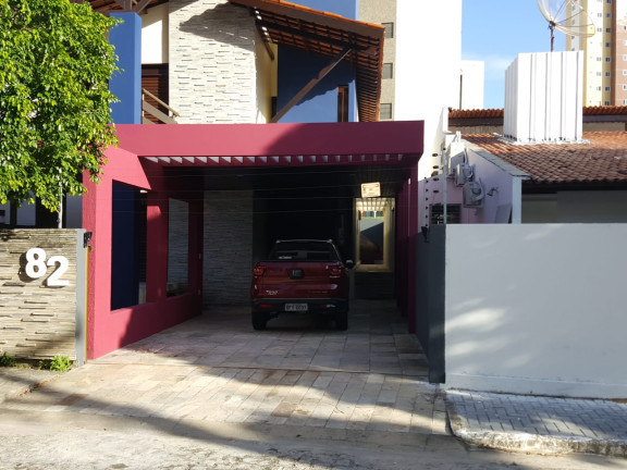 Imagem Casa com 4 Quartos à Venda,  em João Agripino - João Pessoa