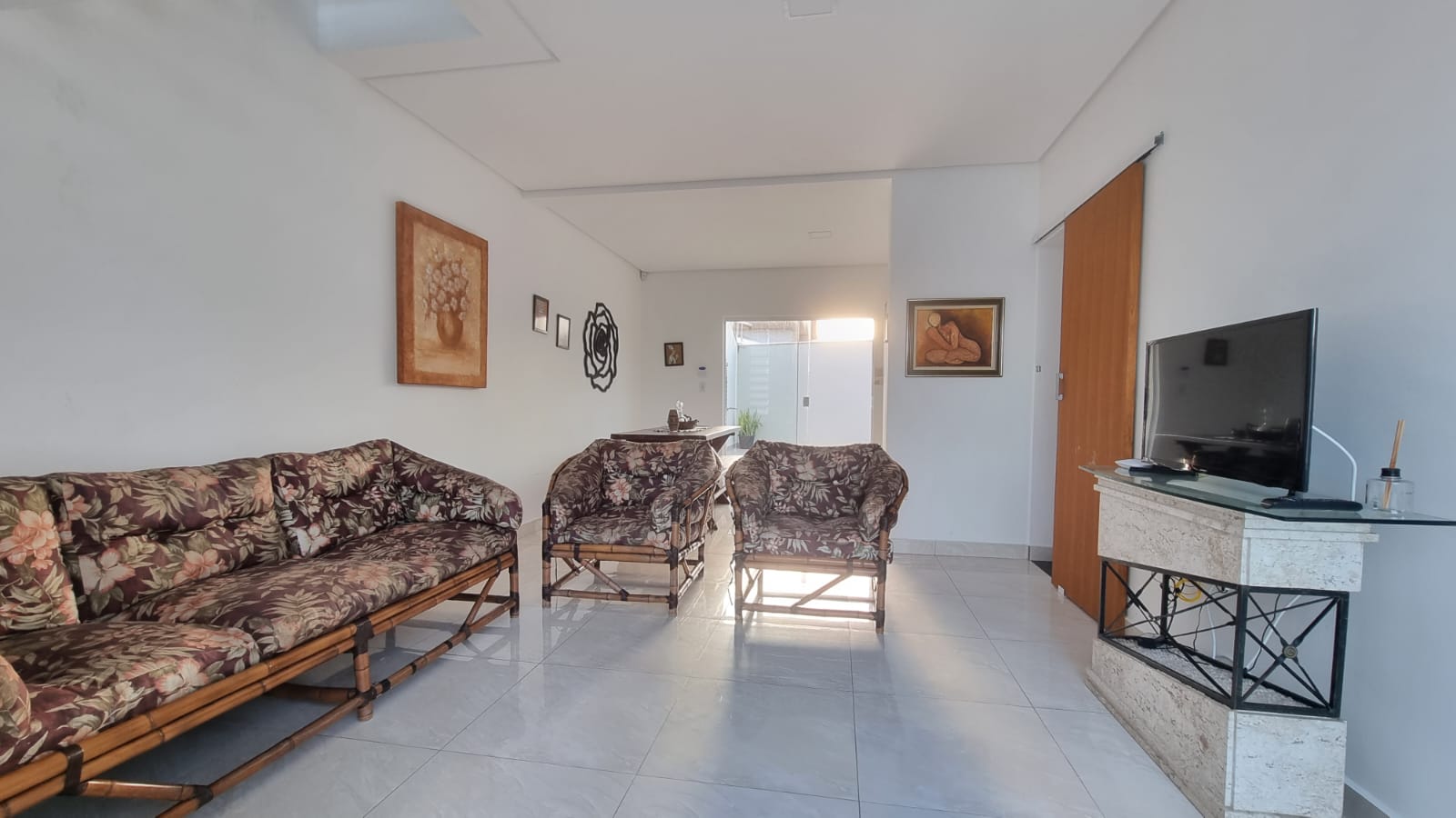 Imagem Casa com 3 Quartos à Venda, 110 m²em Jardim Regina - Itanhaém Imagem Casa com 3 Quartos à Venda, 110 m²em Jardim Regina - Itanhaém