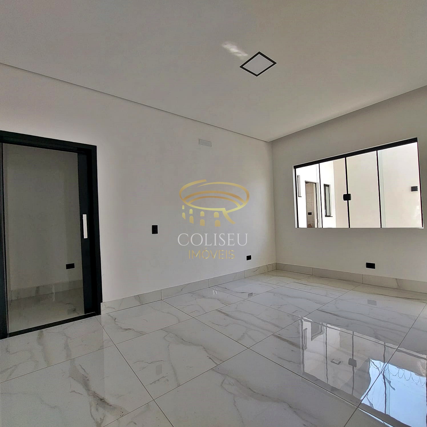 Imagem Casa com 3 Quartos à Venda, 140 m²em Bom Jardim - Maringá