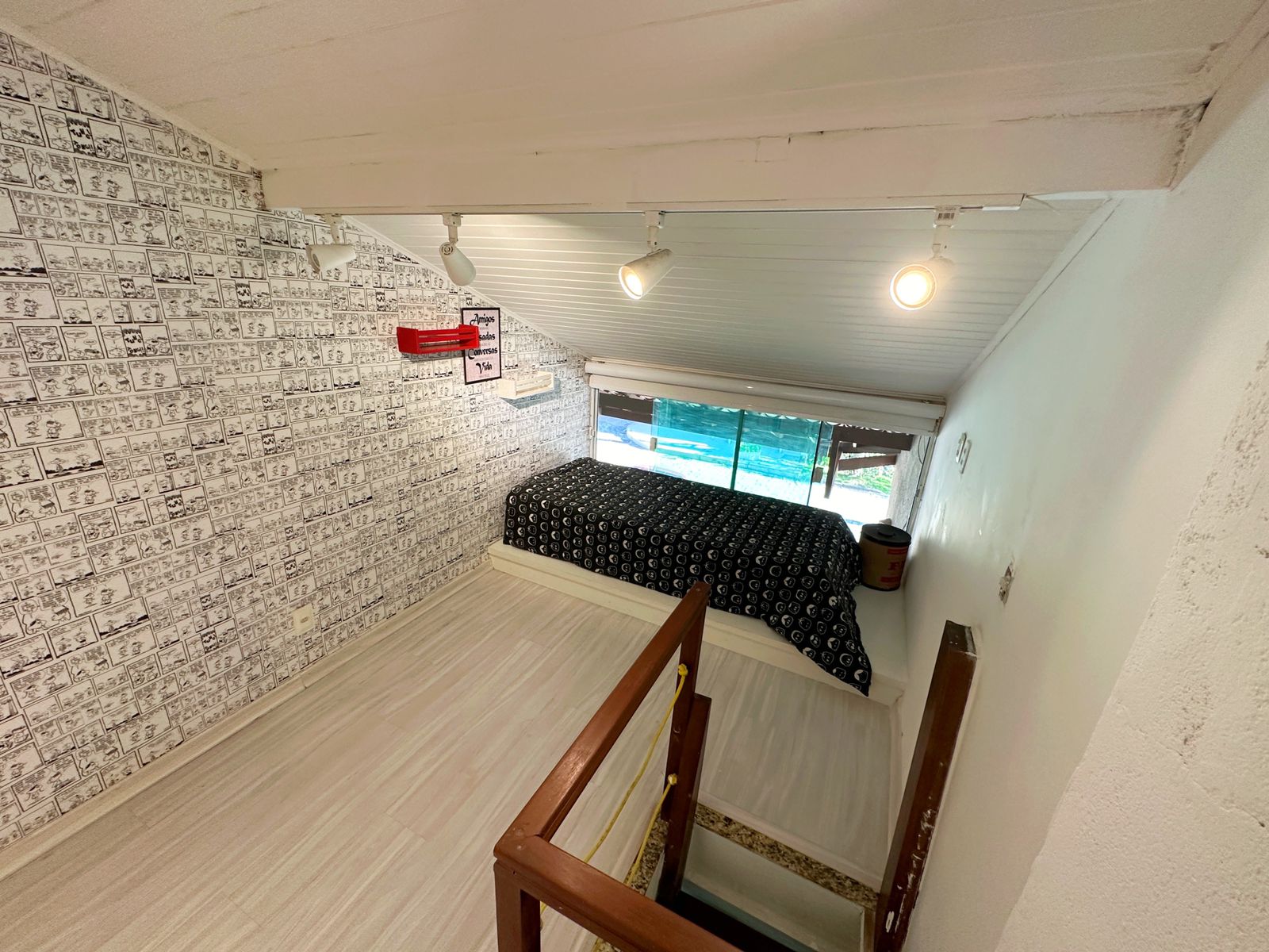 Imagem Casa de Condomínio com 2 Quartos à Venda, 94 m² em Camboinhas - Niterói Imagem Casa de Condomínio com 2 Quartos à Venda, 94 m² em Camboinhas - Niterói