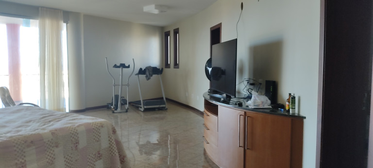 Imagem Sobrado com 5 Quartos à Venda, 999 m² em De Lourdes - Fortaleza
