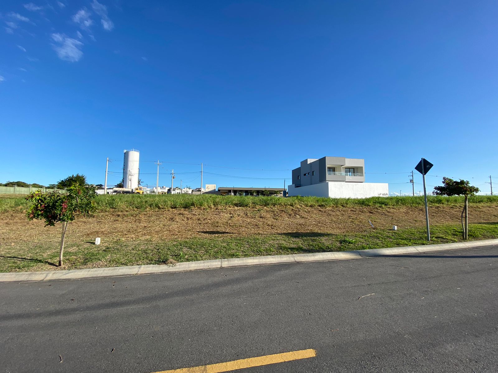 Imagem Terreno em Condomínio à Venda, 300 m²em Universitário - Caruaru