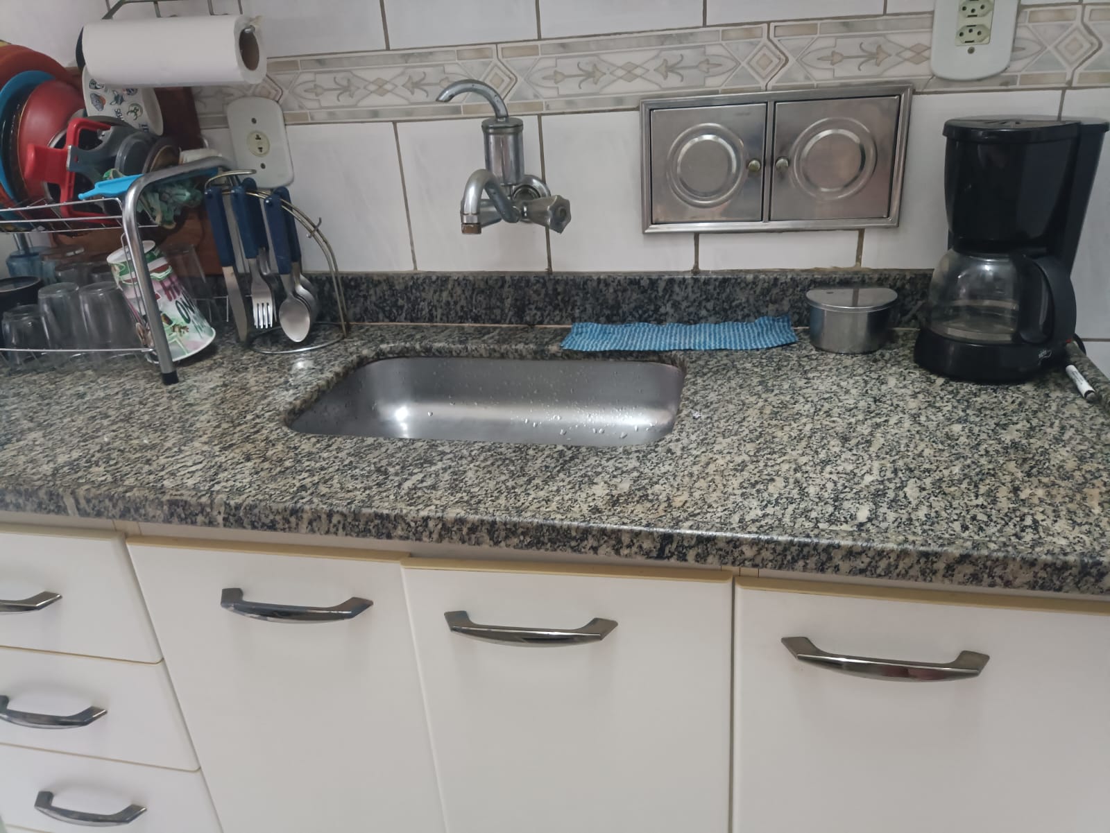 Imagem Apartamento com 2 Quartos à Venda, 47 m²em Cordovil - Rio de Janeiro