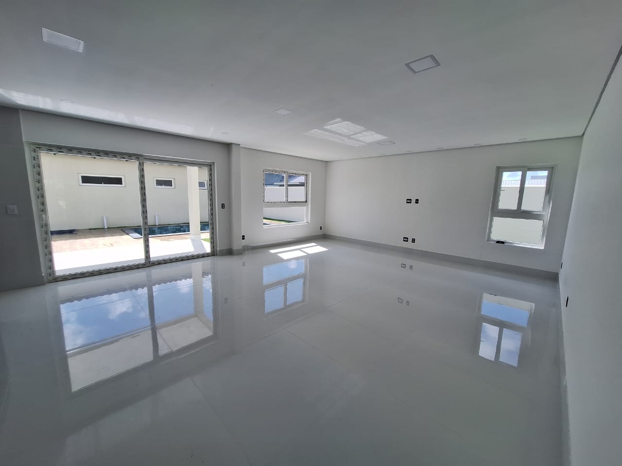 Imagem Casa de Condomínio com 3 Quartos à Venda, 279 m²em Pium (Distrito Litoral) - Parnamirim Imagem Casa de Condomínio com 3 Quartos à Venda, 279 m²em Pium (Distrito Litoral) - Parnamirim