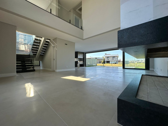 Imagem Casa de Condomínio com 4 Quartos à Venda, 250 m²em Zona Nova - Capão da Canoa