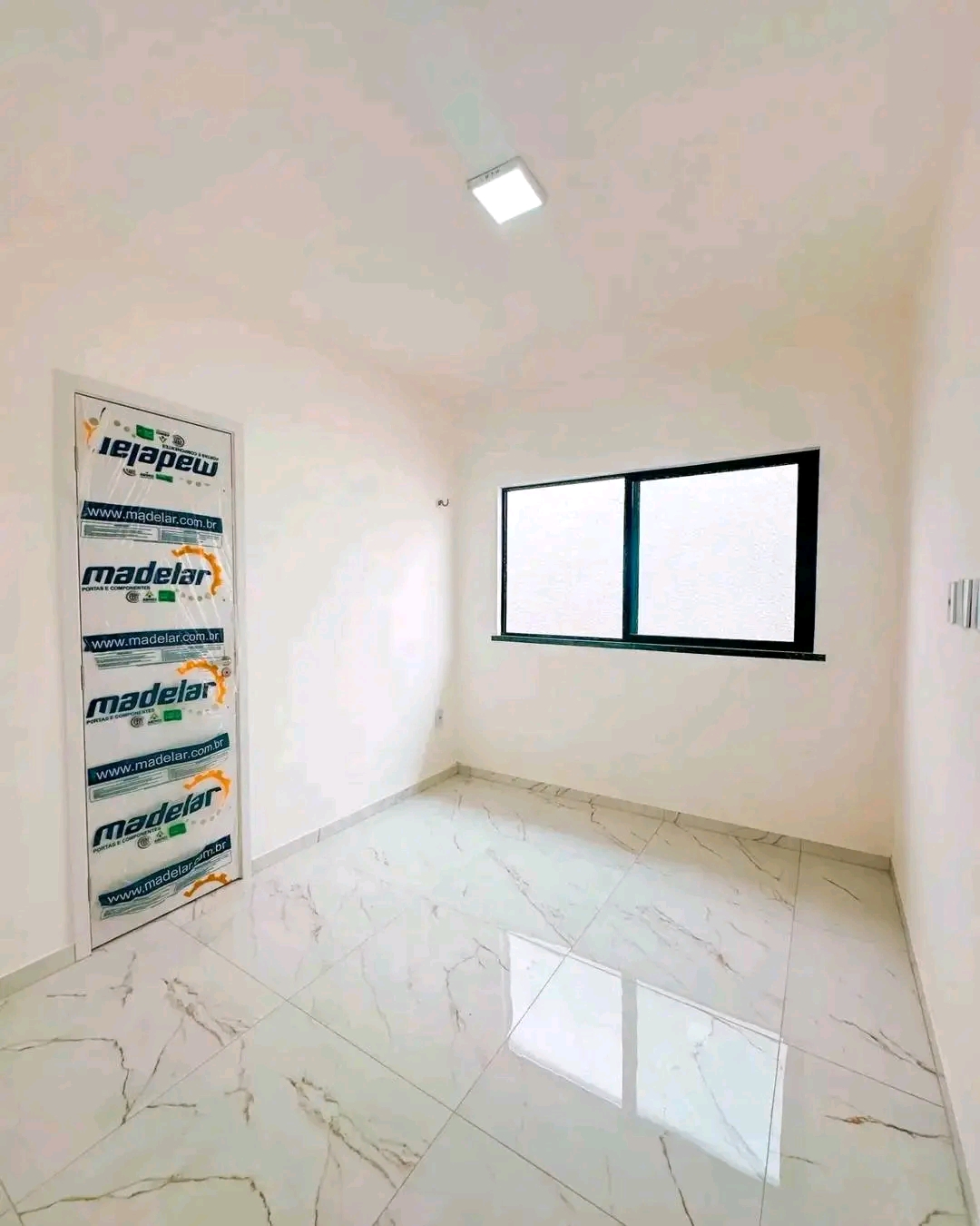 Imagem Casa com 3 Quartos à Venda, 112 m²em Coaçu  - Eusebio 