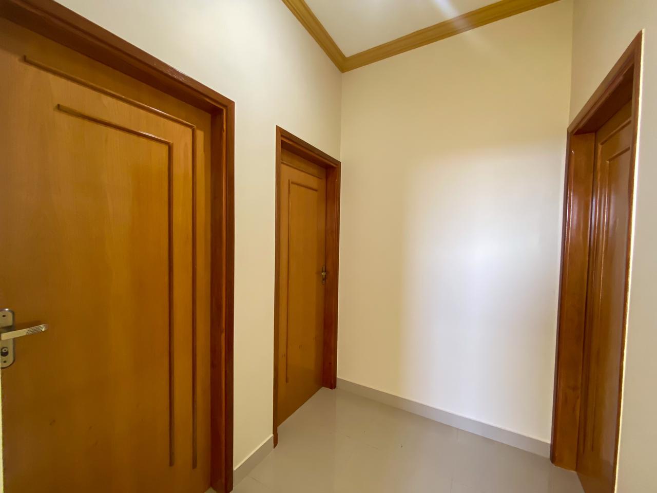 Imagem Casa com 3 Quartos à Venda, 380 m² em Estância Itaici - Caldas Novas