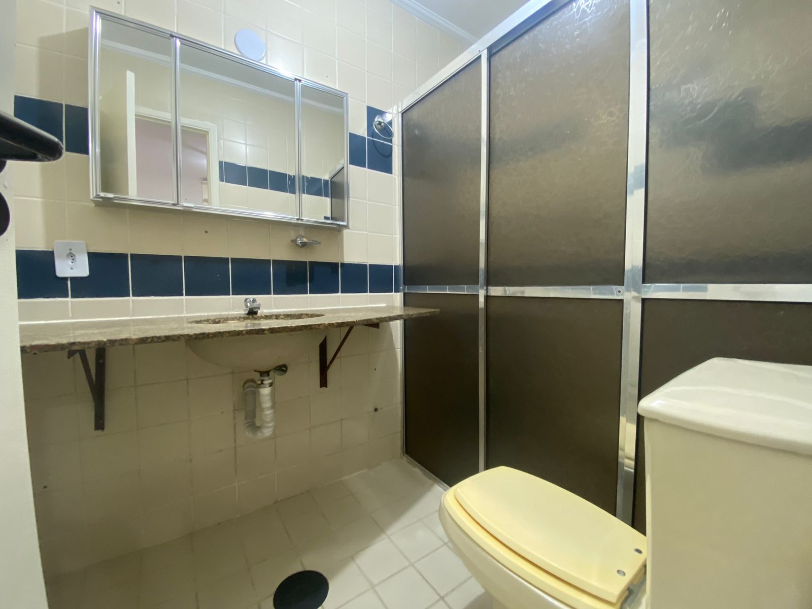 Imagem Apartamento com 1 Quarto para Alugar, 46 m²em Centro - Bertioga