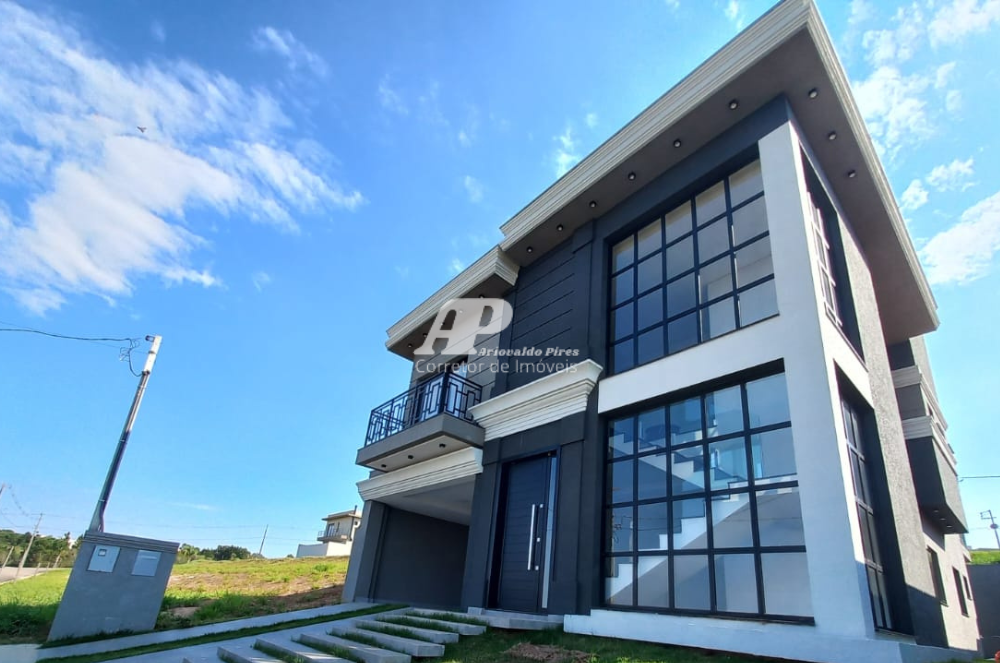 Casa de Condomínio com 3 Quartos à Venda, 247 m²em Jardim Carvalho - Ponta Grossa