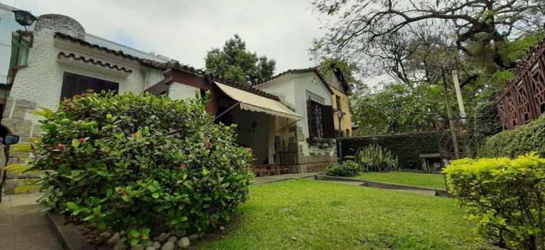 Imagem Casa com 3 Quartos à Venda, 280 m² em Grajaú - Rio de Janeiro Imagem Casa com 3 Quartos à Venda, 280 m² em Grajaú - Rio de Janeiro
