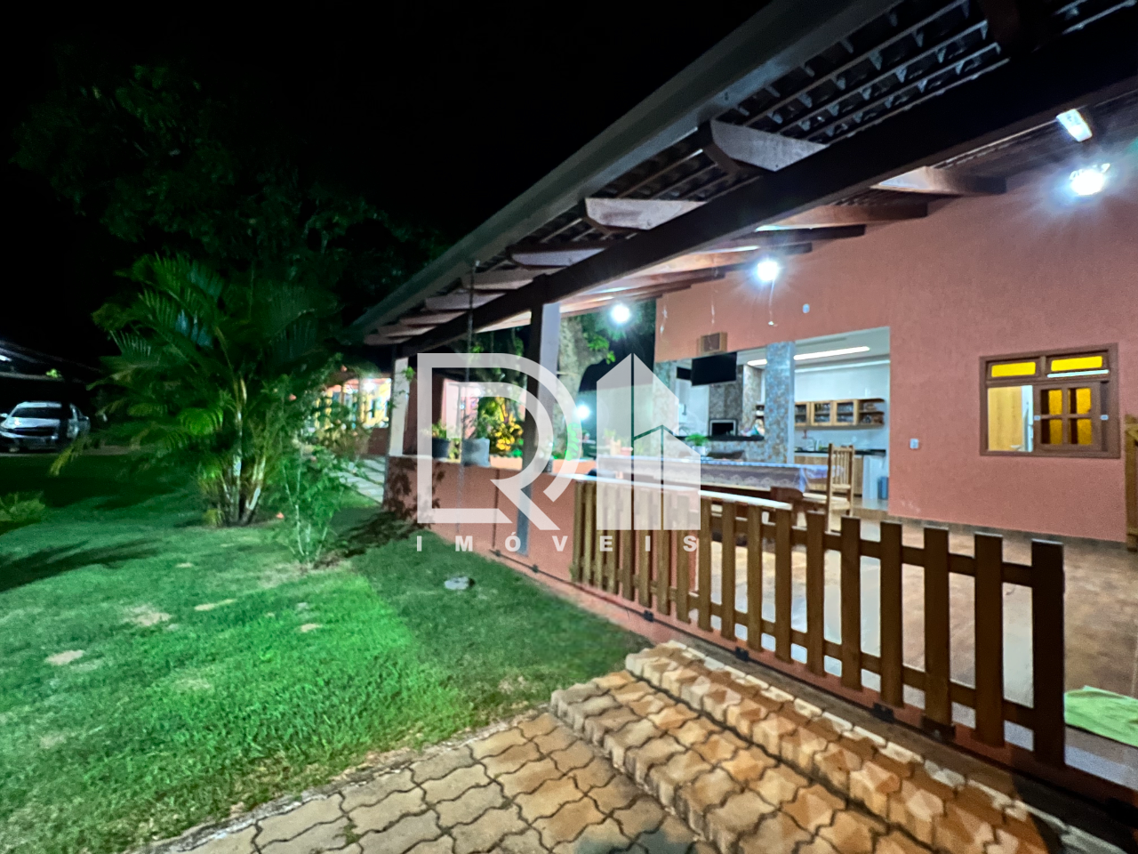 Imagem Casa com 3 Quartos à Venda, 400 m² em Alexânia - Alexânia