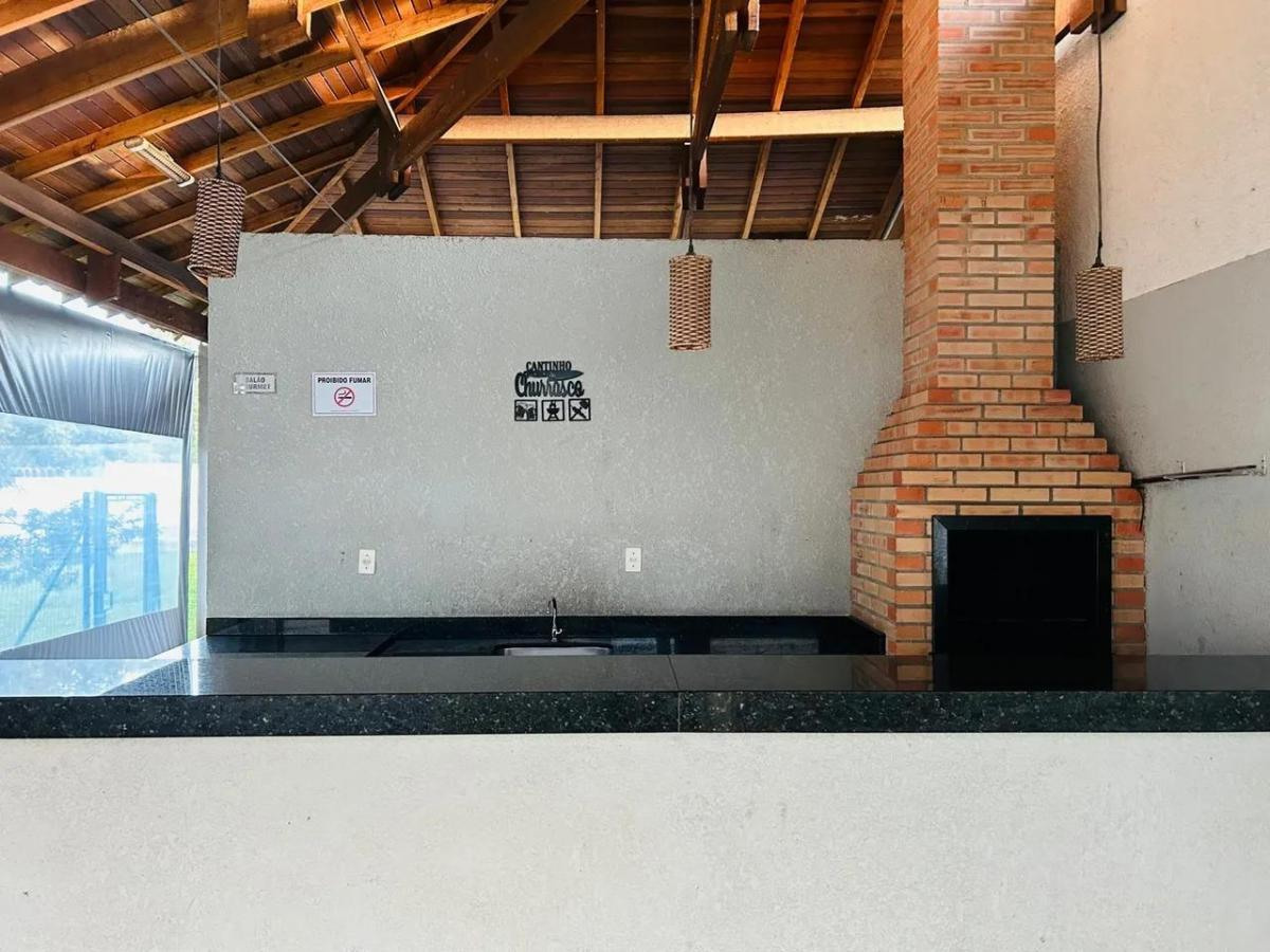 Imagem Apartamento com 2 Quartos à Venda, 40 m² em Santo Antônio - São José dos Pinhais Imagem Apartamento com 2 Quartos à Venda, 40 m² em Santo Antônio - São José dos Pinhais