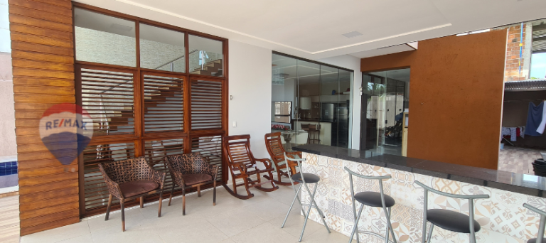 Imagem Casa com 4 Quartos à Venda, 350 m² em Portal do Sol - João Pessoa Imagem Casa com 4 Quartos à Venda, 350 m² em Portal do Sol - João Pessoa
