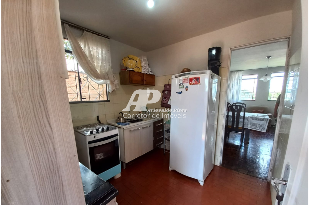 Imagem Casa com 3 Quartos à Venda, 150 m²em Uvaranas - Ponta Grossa Imagem Casa com 3 Quartos à Venda, 150 m²em Uvaranas - Ponta Grossa