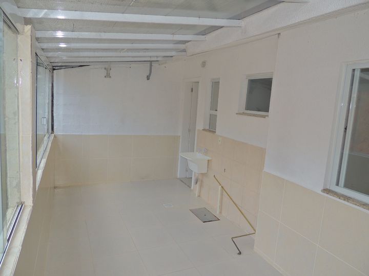 Imagem Casa de Condomínio com 2 Quartos à Venda, 60 m² em Lídia Duarte - Camboriú