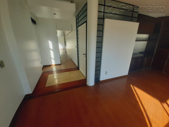 Imagem Cobertura com 2 Quartos à Venda, 200 m² em Centro - Florianópolis Imagem Cobertura com 2 Quartos à Venda, 200 m² em Centro - Florianópolis
