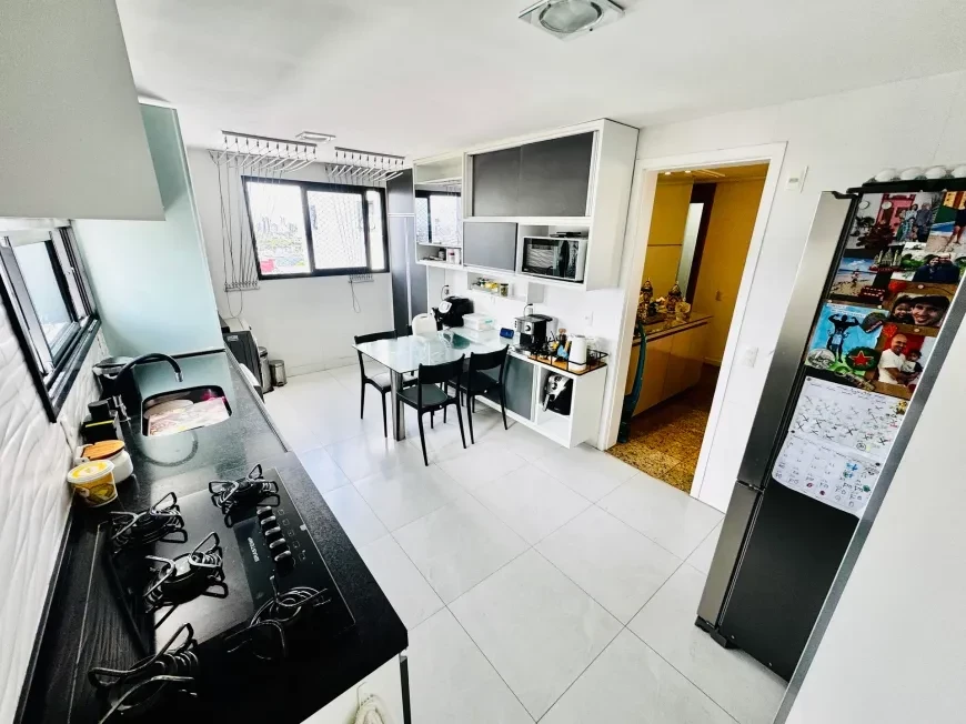 Imagem Apartamento com 3 Quartos à Venda, 120 m² em Lagoa Nova - Natal