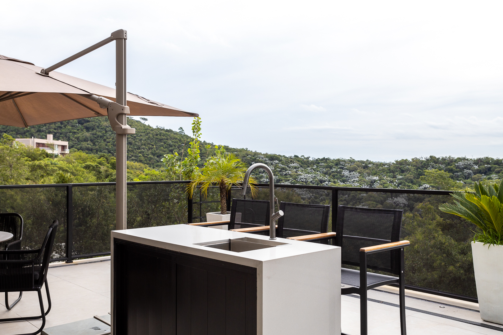 Imagem Casa de Condomínio com 4 Quartos à Venda, 303 m² em Alphaville - Santana de Parnaíba