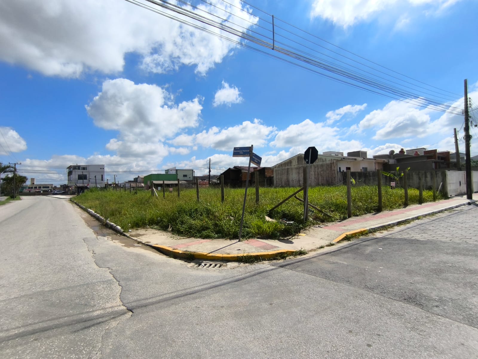 Imagem Terreno à Venda, 701 m²em Santa Regina - Itajaí