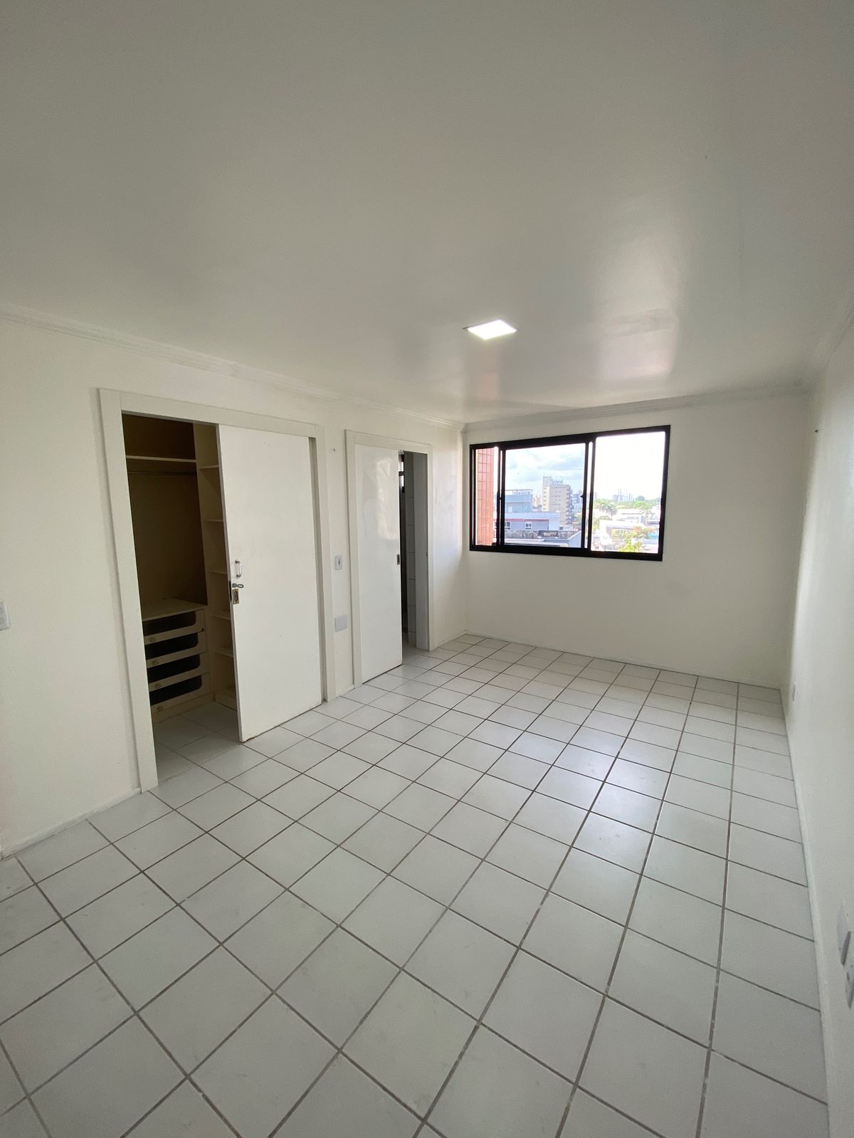 Imagem Apartamento com 4 Quartos à Venda, 225 m² em Nossa Senhora das Graças - Manaus