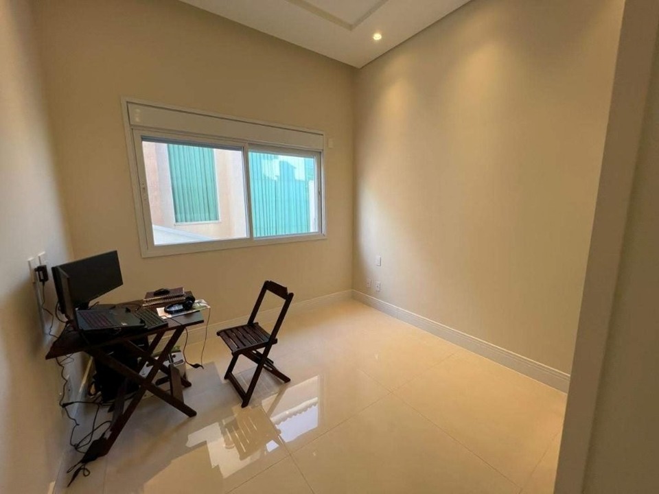 Imagem Casa de Condomínio com 3 Quartos à Venda, 260 m²em Medeiros - Jundiaí Imagem Casa de Condomínio com 3 Quartos à Venda, 260 m²em Medeiros - Jundiaí
