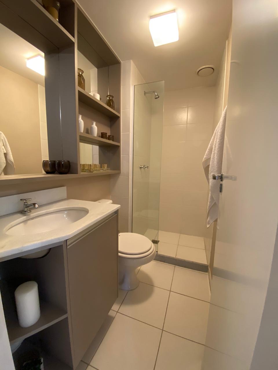 Imagem Apartamento com 2 Quartos à Venda, 56 m²em Del Castilho - Rio de Janeiro Imagem Apartamento com 2 Quartos à Venda, 56 m²em Del Castilho - Rio de Janeiro