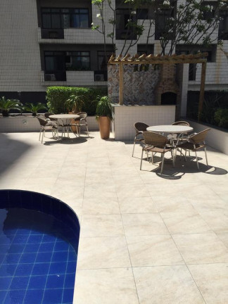 Imagem Apartamento com 2 Quartos para Alugar, 62 m² em Meireles - Fortaleza