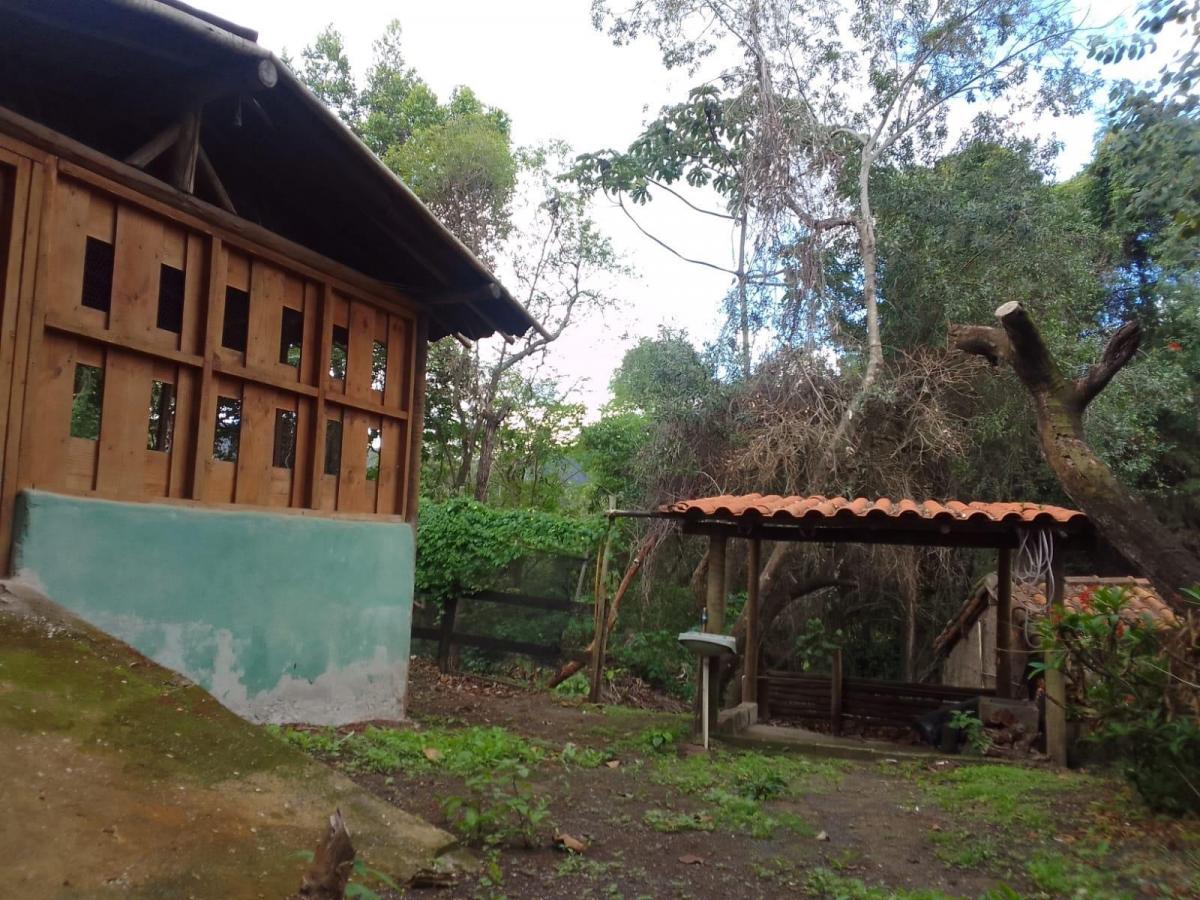 Imagem Terreno à Venda, 2.000 m² em Recanto da Aldeia - Brumadinho Imagem Terreno à Venda, 2.000 m² em Recanto da Aldeia - Brumadinho