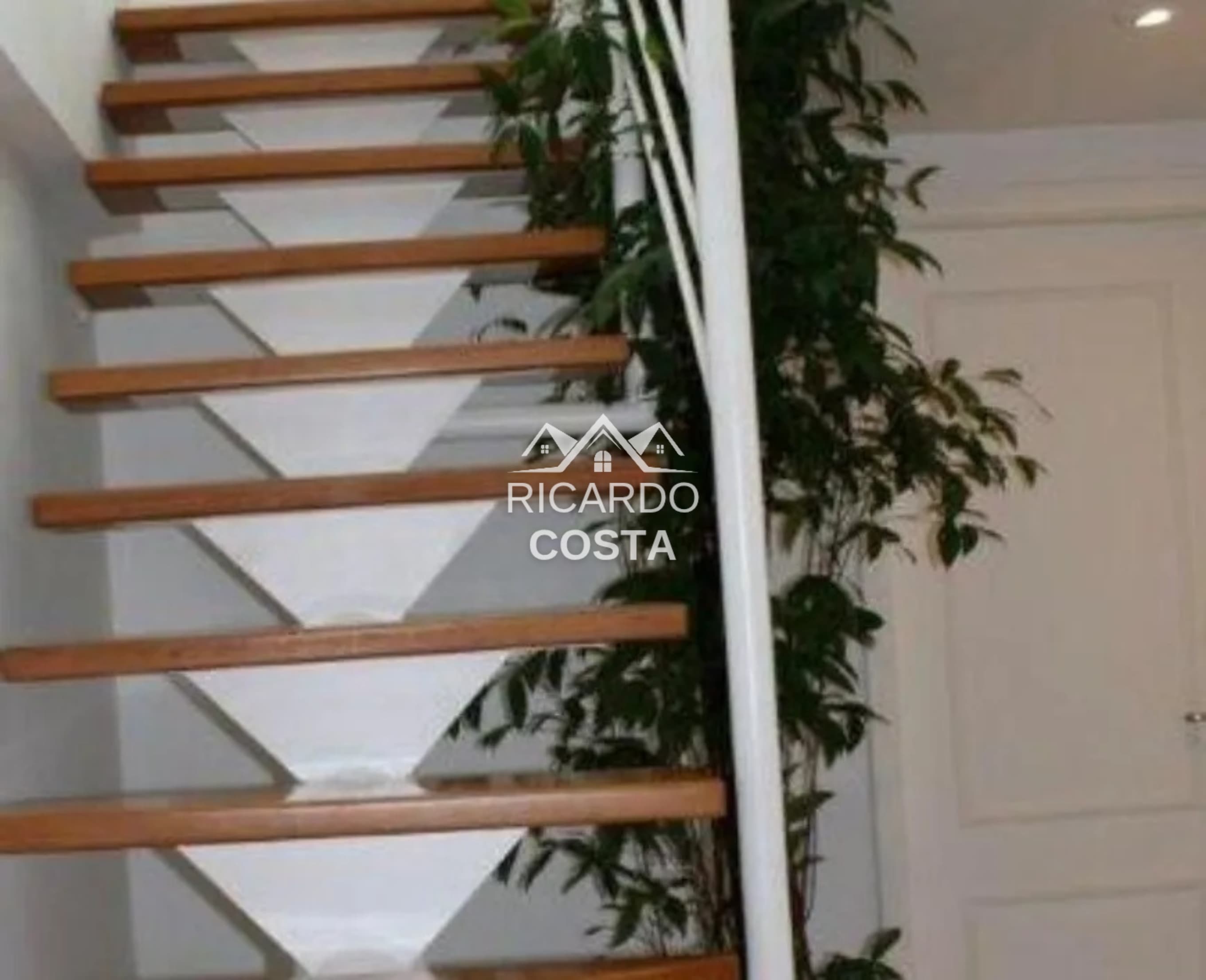 Imagem Cobertura com 4 Quartos à Venda ou Locação, 277 m² em Freguesia (Jacarepaguá) - Rio de Janeiro Imagem Cobertura com 4 Quartos à Venda ou Locação, 277 m² em Freguesia (Jacarepaguá) - Rio de Janeiro
