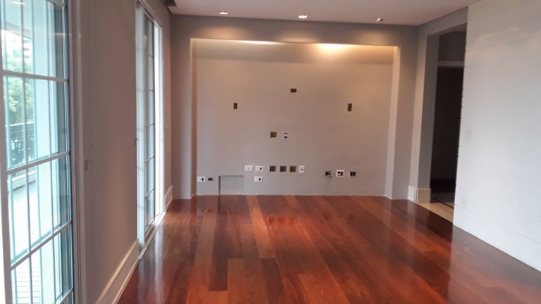 Imagem Apartamento com 4 Quartos para Alugar,  em Vila Congonhas - São Paulo