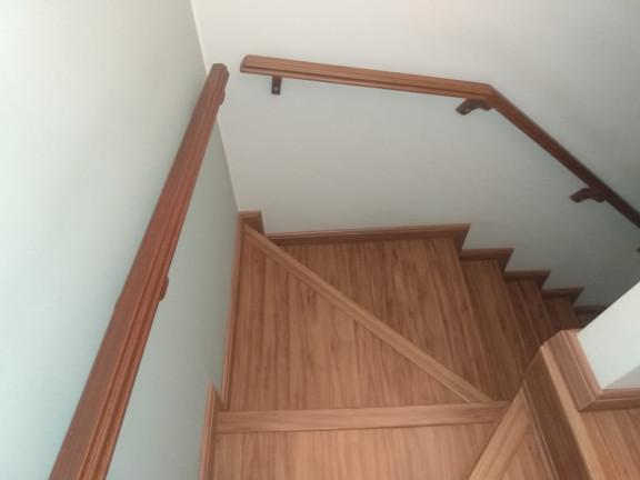 Imagem Sobrado com 3 Quartos à Venda, 170 m²em Vila Scarpelli - Santo André Imagem Sobrado com 3 Quartos à Venda, 170 m²em Vila Scarpelli - Santo André
