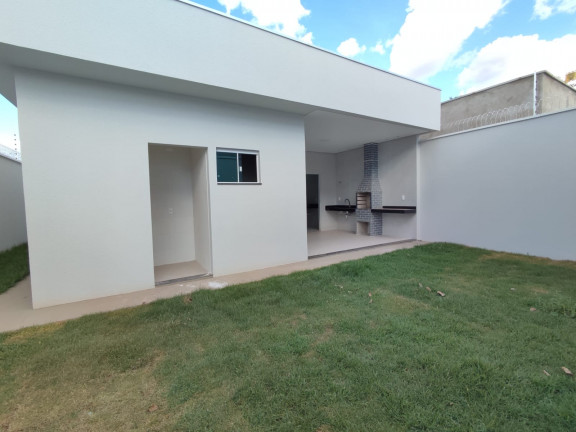 Imagem Casa com 3 Quartos à Venda, 13.200 m² em Plano Diretor Sul - Palmas