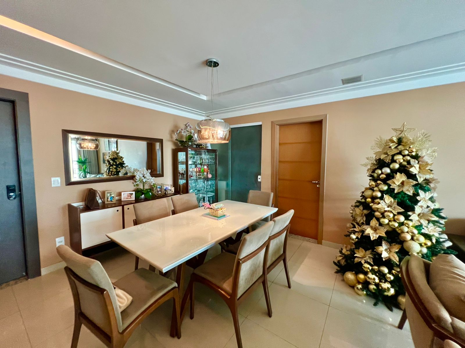 Imagem Apartamento com 3 Quartos à Venda, 174 m²em São Brás - Belém