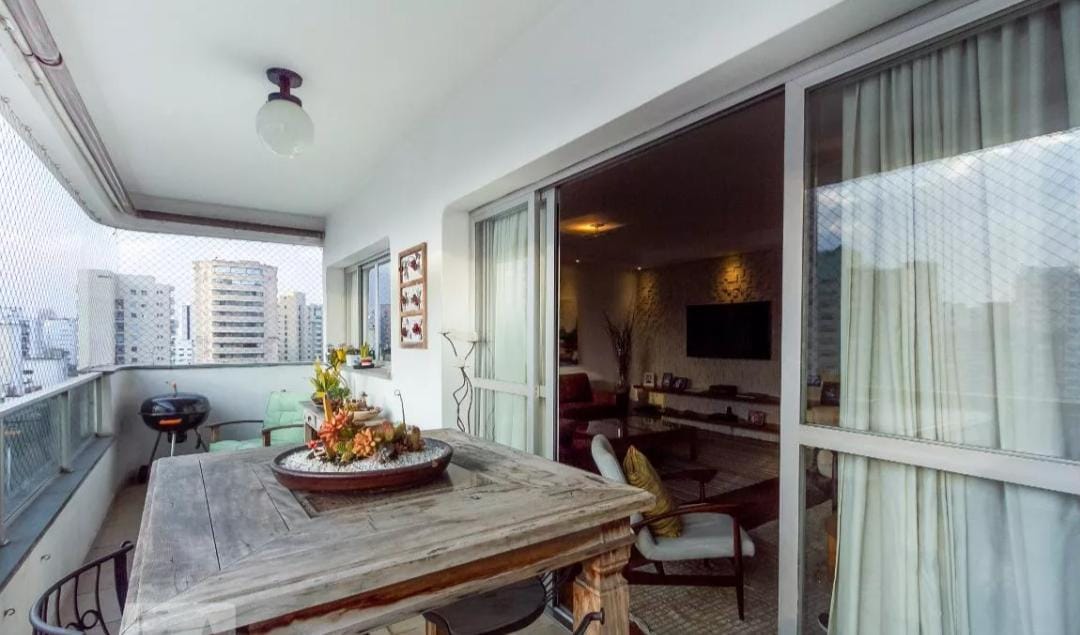 Imagem Apartamento com 4 Quartos à Venda, 240 m² em Planalto Paulista - São Paulo