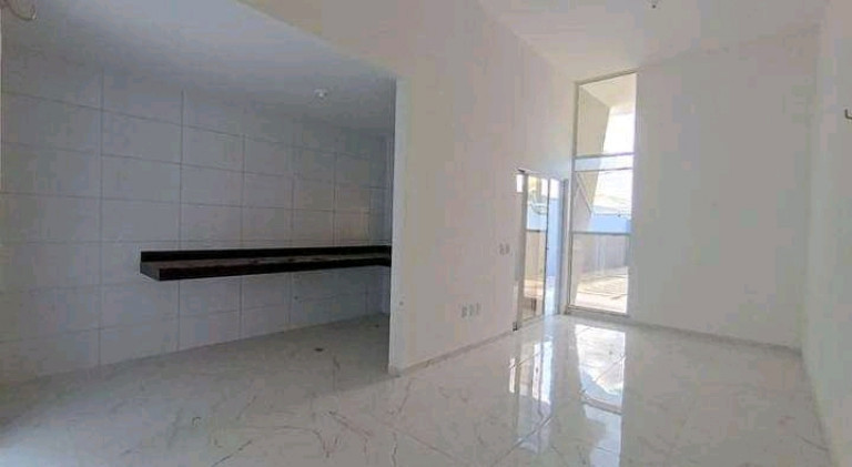Imagem Casa com 3 Quartos à Venda, 97 m²em Centro - Eusébio Imagem Casa com 3 Quartos à Venda, 97 m²em Centro - Eusébio
