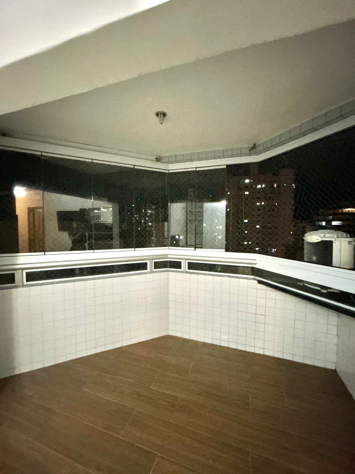 Imagem Apartamento com 3 Quartos à Venda, 295 m²em Canto do Forte - Praia Grande Imagem Apartamento com 3 Quartos à Venda, 295 m²em Canto do Forte - Praia Grande