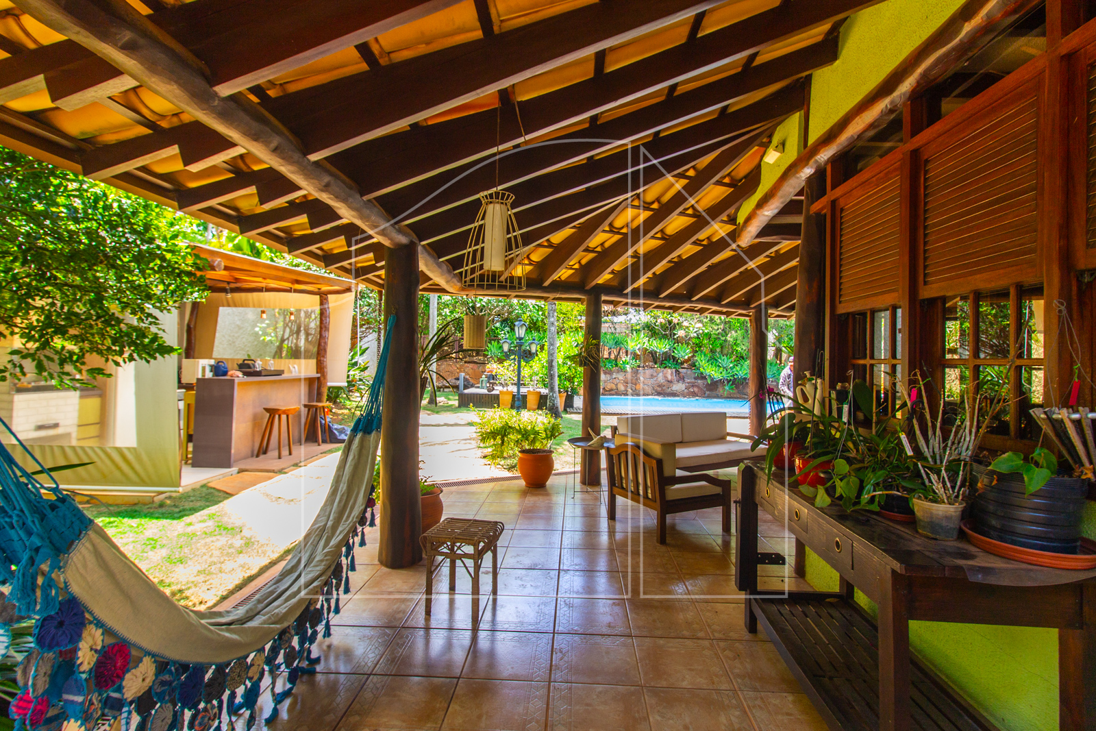 Imagem Casa com 4 Quartos à Venda, 575 m²em Setor de Habitações Individuais Sul - Brasília Imagem Casa com 4 Quartos à Venda, 575 m²em Setor de Habitações Individuais Sul - Brasília
