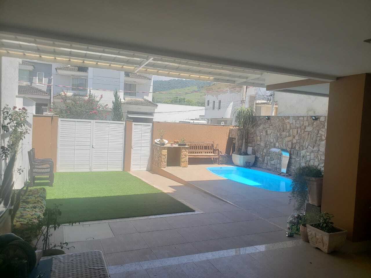 Imagem Casa de Condomínio com 3 Quartos à Venda, 248 m² em Campo Grande - Rio de Janeiro Imagem Casa de Condomínio com 3 Quartos à Venda, 248 m² em Campo Grande - Rio de Janeiro